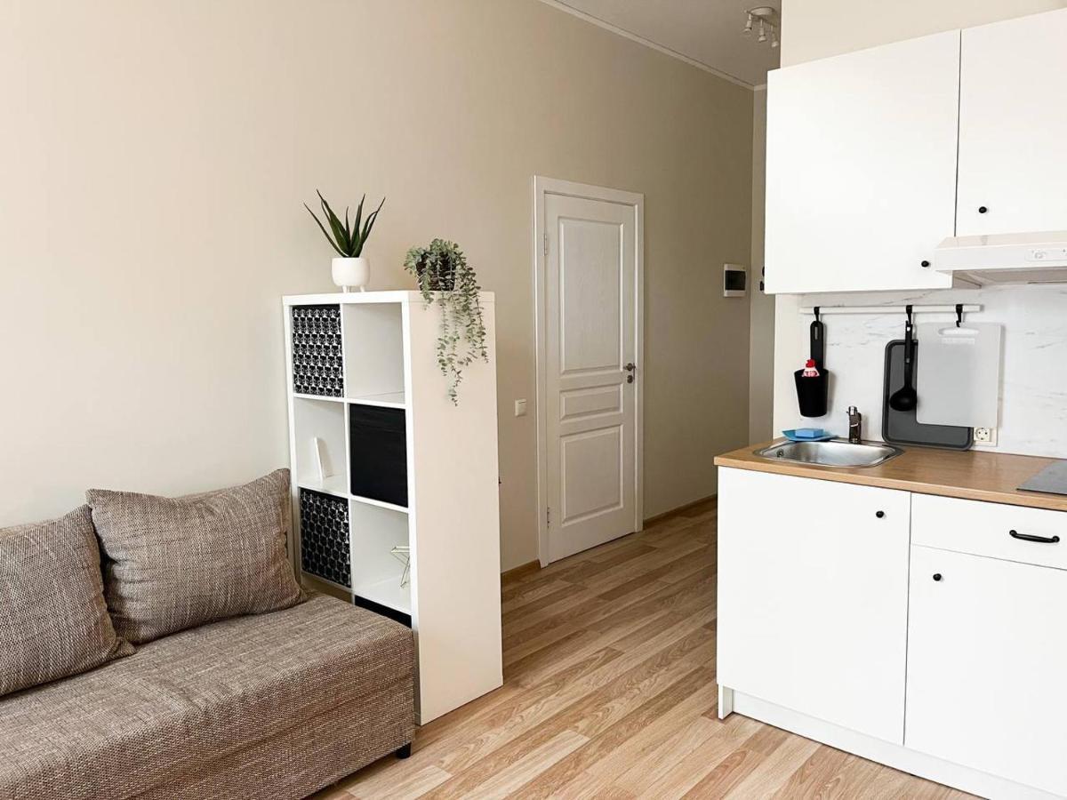 Bright Spacious Apartment In Riga With Free Parking Екстер'єр фото